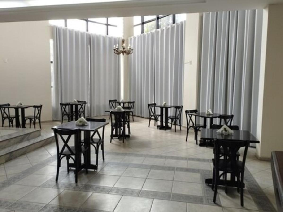 Summit Inn Hotel Pouso Alegre Extérieur photo