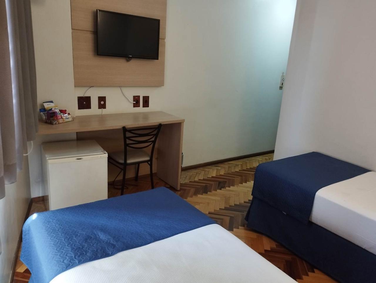 Summit Inn Hotel Pouso Alegre Extérieur photo